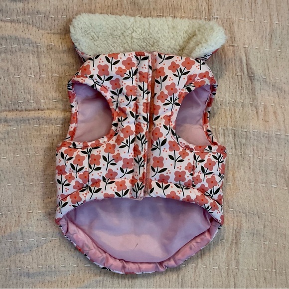 PUP CREW Flower vest XS for pets cats / dogs used in great condition - Picture 2 of 6
